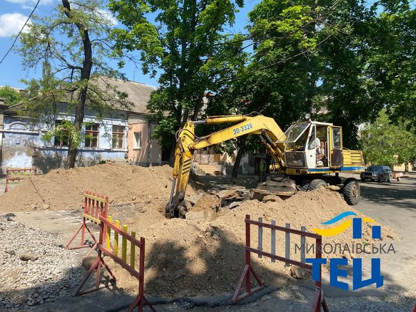 Нова техніка вже задіяна у відновлюваних роботах у підготовці до опалювального сезону.